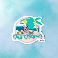 Pura Vida Womens Minnie Mouse On The Beach Sticker