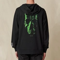 Globe Refuse Skull Pullover Hoodie