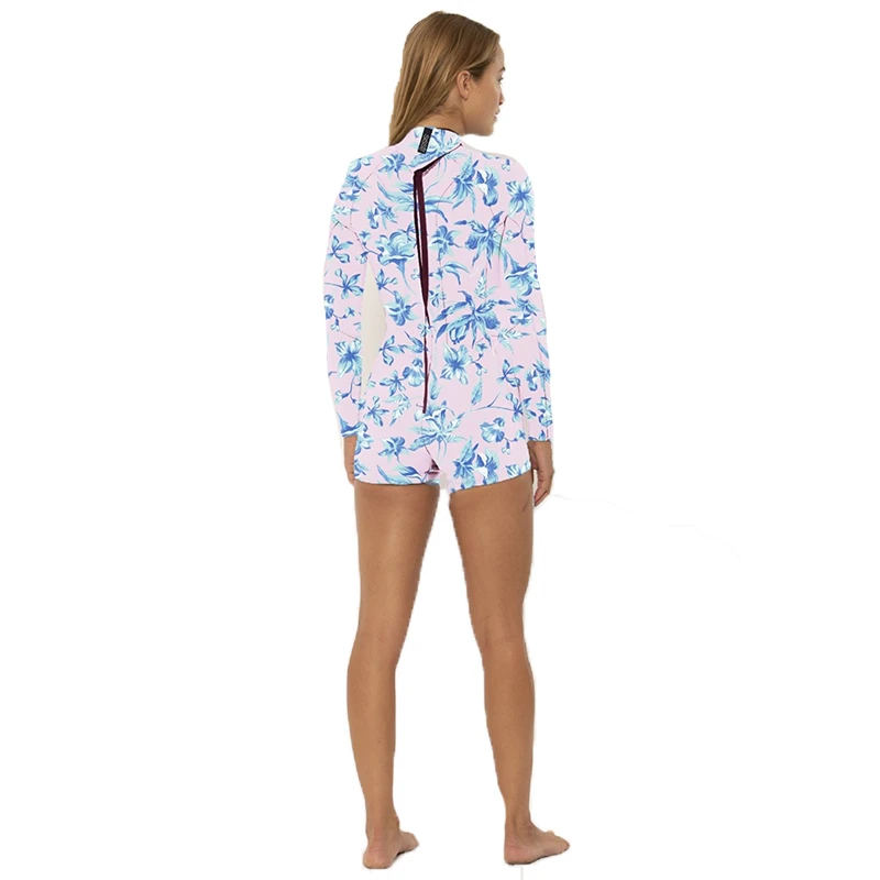 Womens Women's Sisstrevolution 7 Seas 2/2mm L/S Back Zip Springsuit 4 Womens Women's Sisstrevolution 7 Seas 2/2mm L/S Back Zip Springsuit