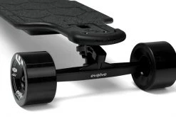 Evolve Skateboards GTR Carbon Street Electric Skateboard