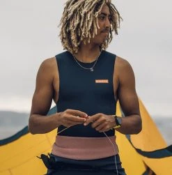 Manera Magma 0.5mm Sleeveless Baselayer Wetsuit Top Mens