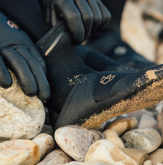 Manera Mens Magma 5mm Split Toe Booties 6 Manera Mens Magma 5mm Split Toe Booties