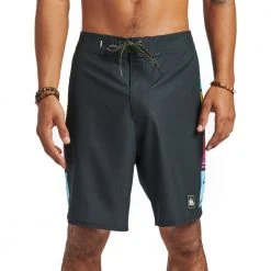 Quiksilver X Peanuts Arch SurfSilk 18" Boardshorts Mens