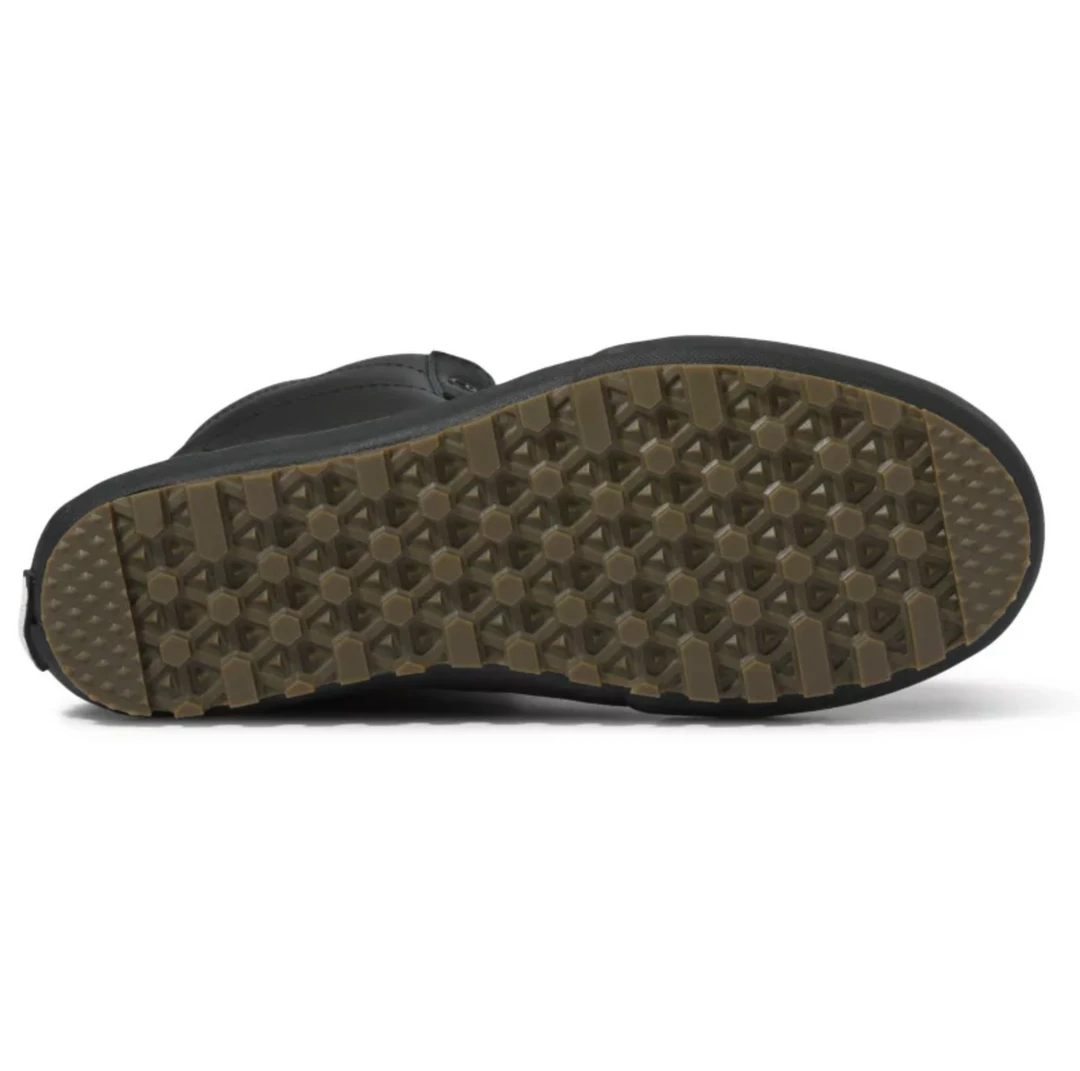 Vans Men's Standard Mid Snow MTE 5 Vans Men's Standard Mid Snow MTE