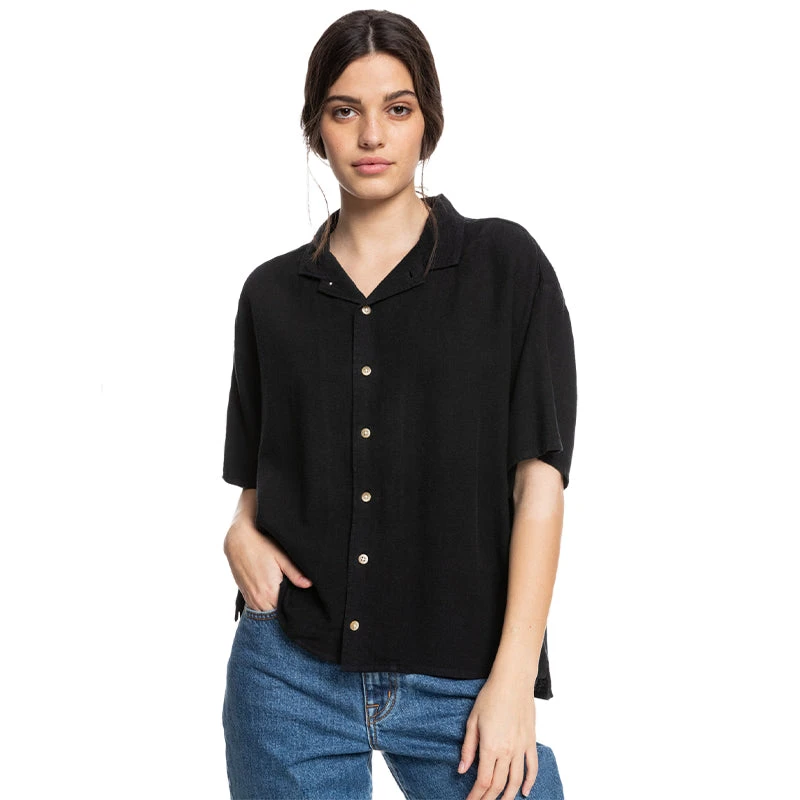 Quiksilver Surf Camp Amphibian S/S Shirt Womens 3 Quiksilver Surf Camp Amphibian S/S Shirt Womens