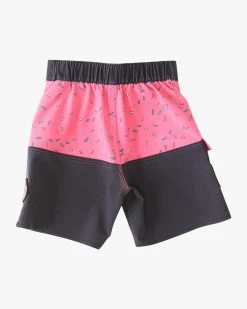 Billabong Boy's(2-7) The Simpsons Donut Pro 13" Boardshorts Kids
