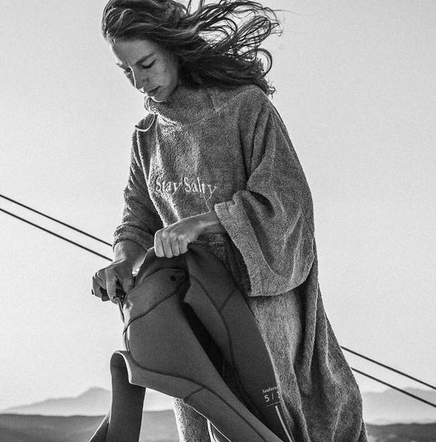 Manera Bamboo Changing Poncho 14 Manera Bamboo Changing Poncho