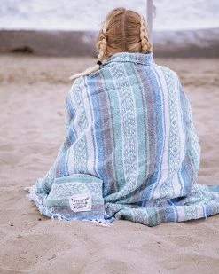 Jack's Surfboards Home Economy Mexican Blanket