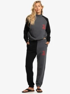 Stranger Things X Quiksilver Upside Down Oversized Crewneck Sweatshirt 9 Stranger Things X Quiksilver Upside Down Oversized Crewneck Sweatshirt