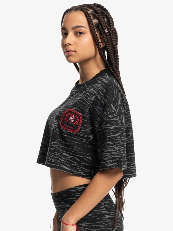 Womens Stranger Things X Quiksilver Upside Down Maxi Cropped S/S Tee 6 Womens Stranger Things X Quiksilver Upside Down Maxi Cropped S/S Tee