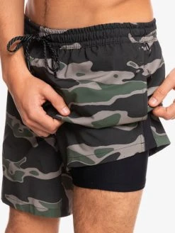 Quiksilver Omni Training 17