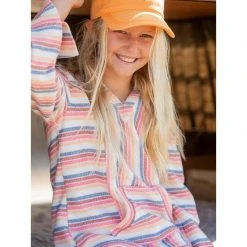 Roxy Girl's (4-14) Blue Ocean Hooded Poncho 7 Roxy Girl's (4-14) Blue Ocean Hooded Poncho