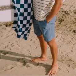 Jack's Surfboards Mens Hybrid Over Dye 19" Short