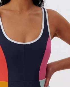 Rip Curl Womens Heat Wave One Piece Swimsuit 10 Rip Curl Womens Heat Wave One Piece Swimsuit