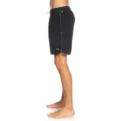 Quiksilver Mens Ocean Scallop 17" Volleys Shorts 9 Quiksilver Mens Ocean Scallop 17