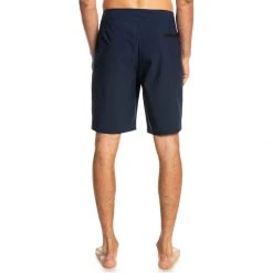 Quiksilver Surfsilk Kaimana 20" Boardshorts 24 Quiksilver Surfsilk Kaimana 20