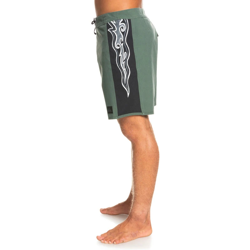 Quiksilver Surfsilk Arch 18" Boardshorts Mens 6 Quiksilver Surfsilk Arch 18" Boardshorts Mens