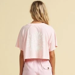 Billabong Womens The Salty Blonde Just Beachin Cropped Tee 8 Billabong Womens The Salty Blonde Just Beachin Cropped Tee