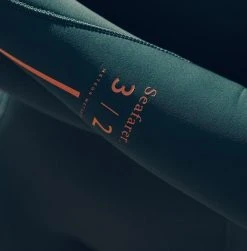 Manera Women's Seafarer 3/2mm Chest Zip Long Sleeve Springsuit