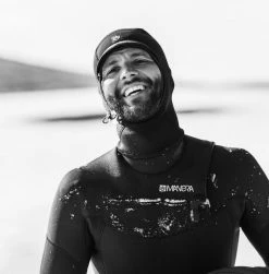 Manera Mens X10D 2.0mm Surf Hood