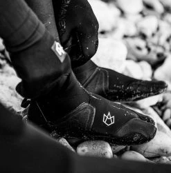 Manera X10D 3mm Surf Booties